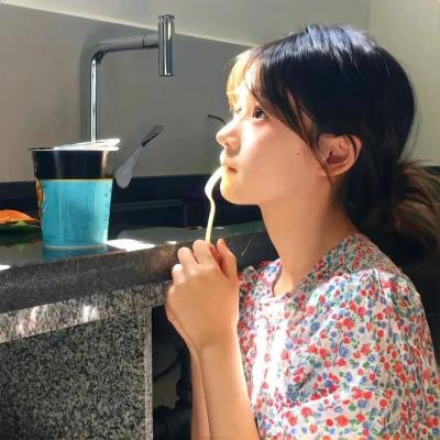 狗仔窥视界